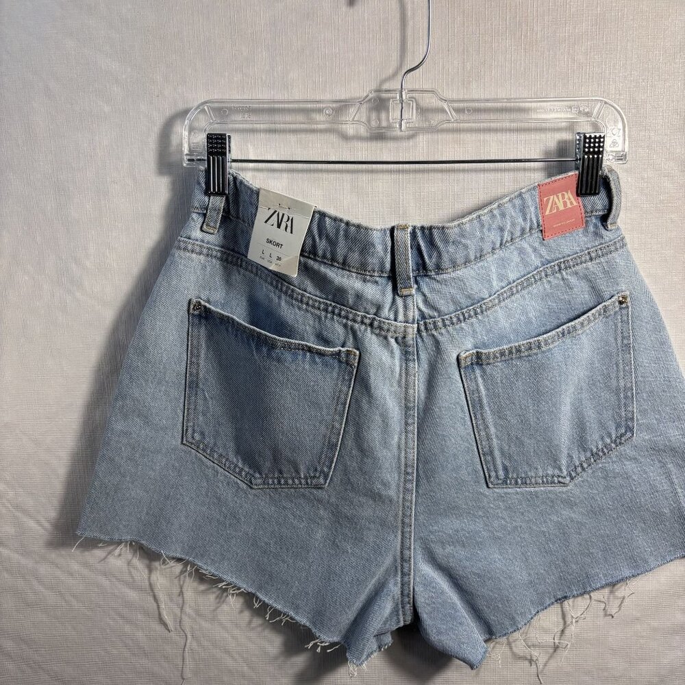 Zara Womens Light Wash Denim High-Waisted Frayed Hem Shorts L - Picture 3 of 10